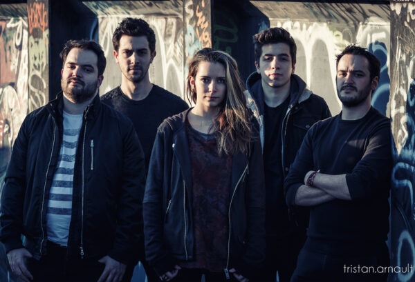 mind the thorns band