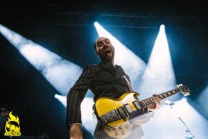 de staat biffy clyro le transbordeur lyon a celebration of endings blackened sky 14th floor records warner music group live nation france la SAS concerts